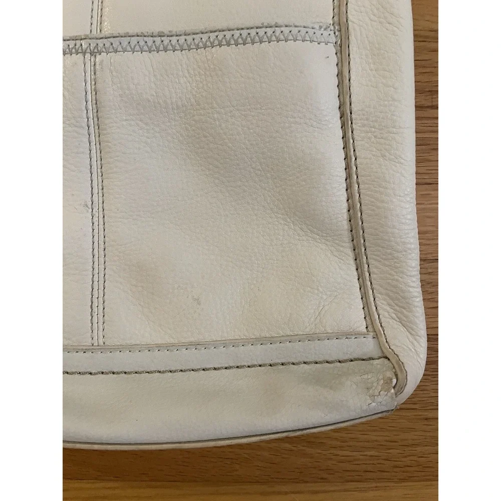The Sak‎ Women's Lucia Crossbody Beige Pebble Leather Multi Pockets Zip Top